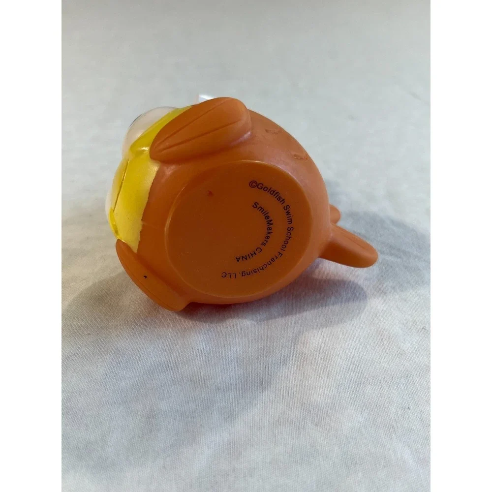 Goldfish Swim School Rubber Bath Pool Toys Lot of 3 Smile Makers‎ Bath Tub